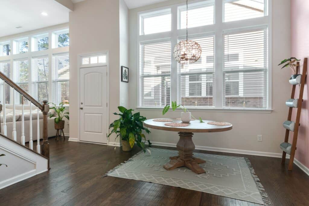 shutters vs blinds pros and cons